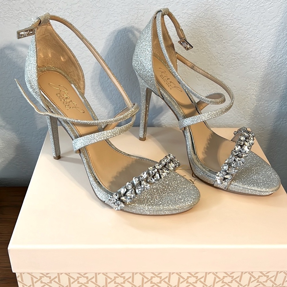 NEW. Jewel Badgley Mischa Sandals. High Heels.